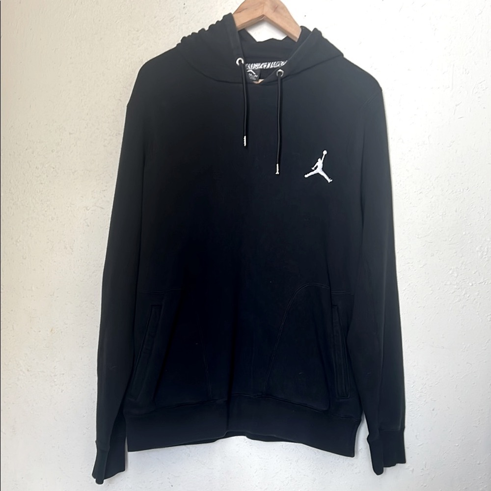 Jordan men’s pullover hooded sweater